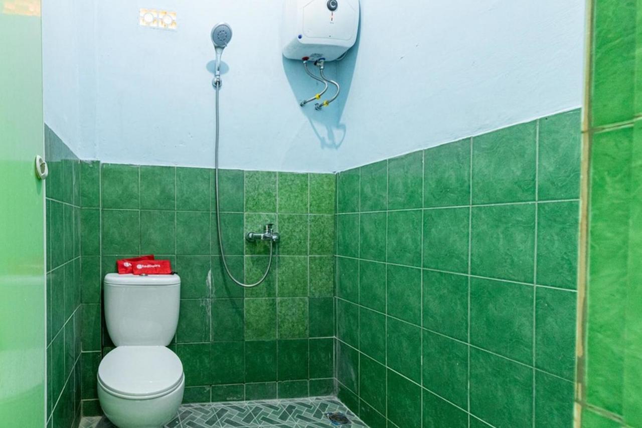 Reddoorz Syariah @ Jalan Setiabudi Medan 3 Экстерьер фото