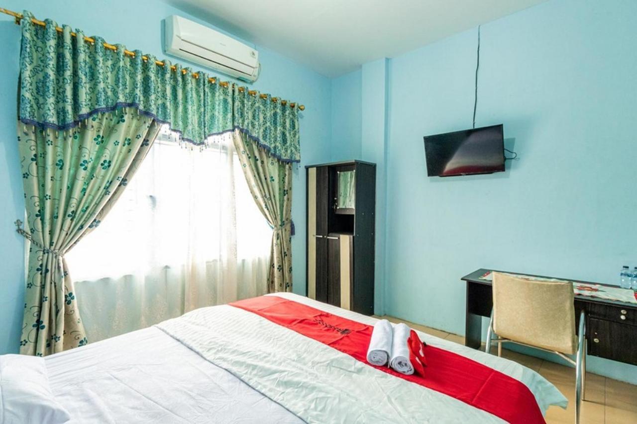 Reddoorz Syariah @ Jalan Setiabudi Medan 3 Экстерьер фото