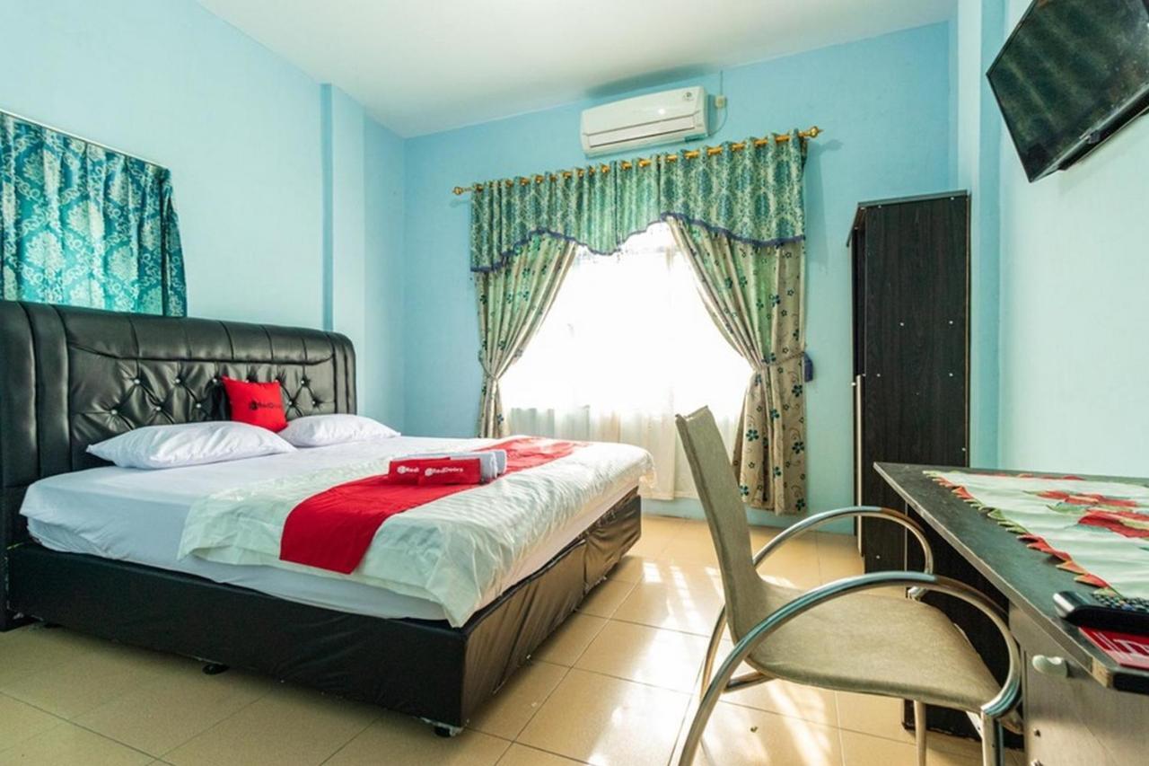 Reddoorz Syariah @ Jalan Setiabudi Medan 3 Экстерьер фото